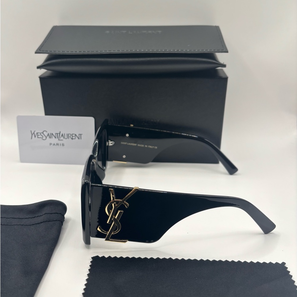 Saint Laurent Black Square Sunglasses - Picture 3 of 7